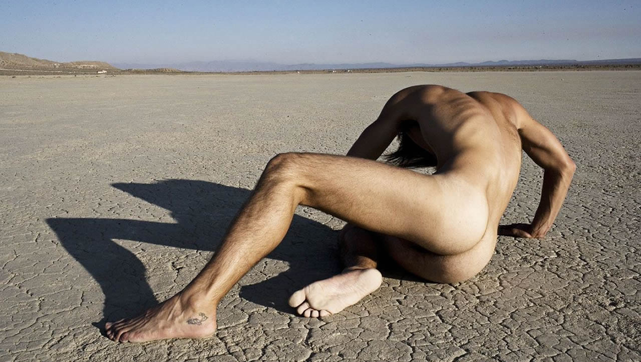 Rearview Naked In The Desert Gallery Of Men