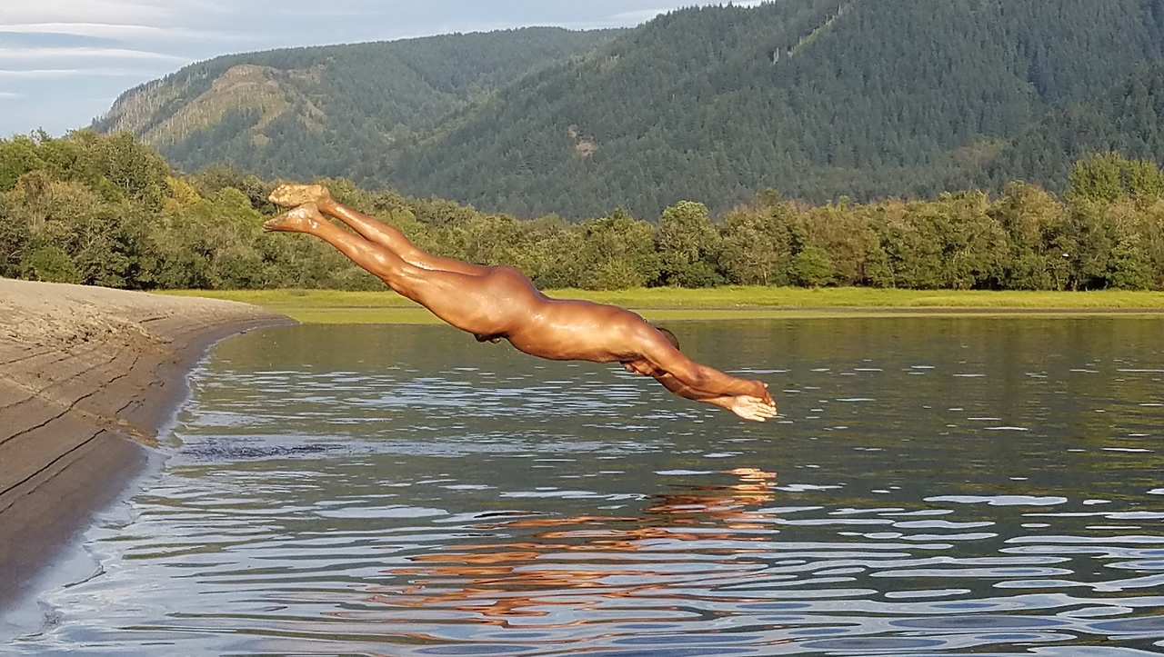 Fit Stud Diving Naked into a Lake.