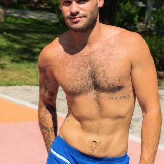 Gymnasts - Manuel Skye & Tan Blitz