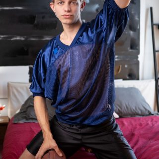 Goth Twink Loves Anal - Enzo Muller & Leo Louis
