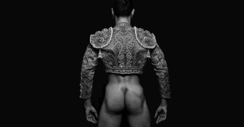 Black and White Rearview Matador with a Nice Ass