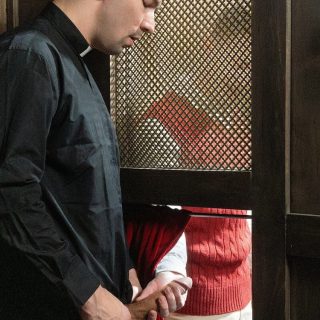 Altar Boy Grant, Vol 1: Confessional