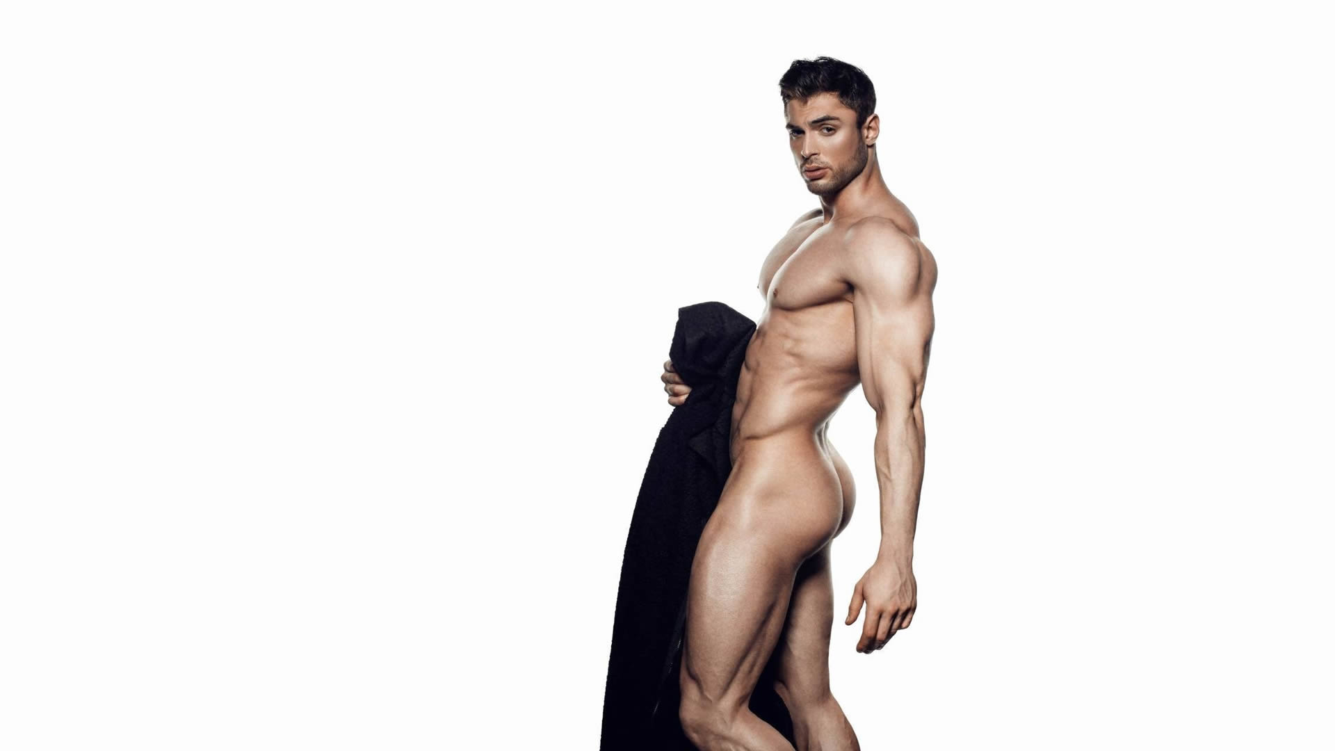 Ripped Young Stud with a Great Ass