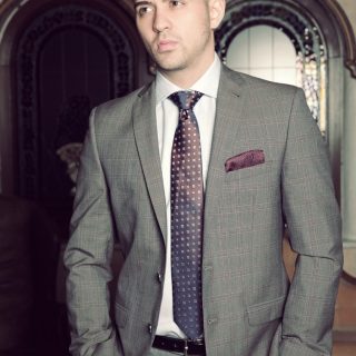 Well Suited, Editor's Cut - Maikel Cash & Robbie Rojo