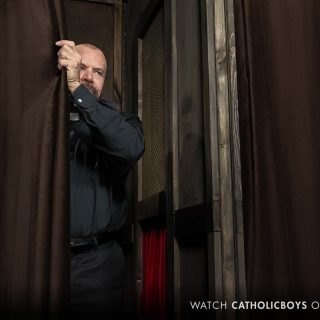 Altar Boy Cruz, Vol. 1: The Confessional